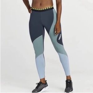 Hoka XSmall Leggings Tights One One Performance Hubana Tight in Outer Space NWT